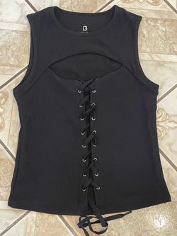 Black shirt