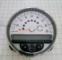 Mini Cooper Speedometer and Radio Cluster