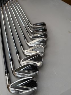 TaylorMade Stealth Iron Set