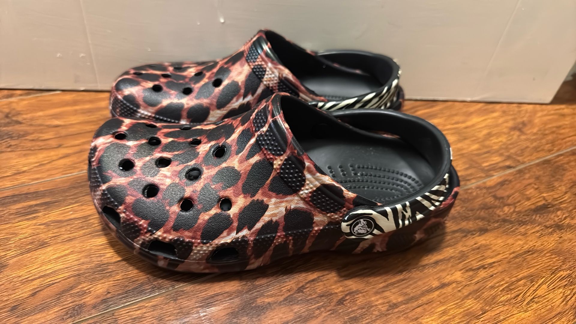 Crocs Animal Print Size 5-7