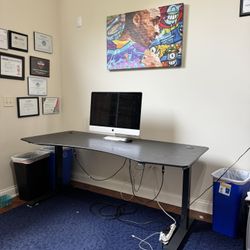 ApexDesk Elite Series 71” Electric Standing Desk – Great Condition