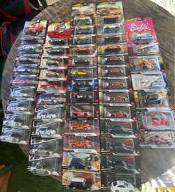 HOT WHEEL PREMIUMS CAR CULTURE , POP CULTURE , & TEAM TRANSPORTS