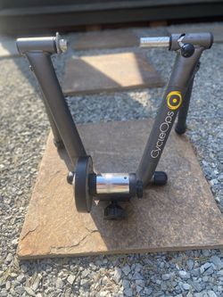 Cycleops Bike Trainer