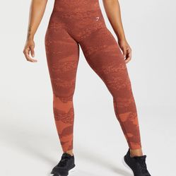 NEW Gymshark Camo Seamless Leggings -S for Sale in Miami, FL - OfferUp