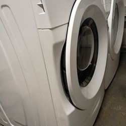 Washer And Dryer Frontload Whirlpool Set 