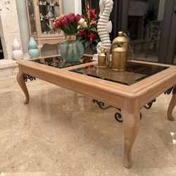 Thomasville Brand Coffee Table And Matching End Table