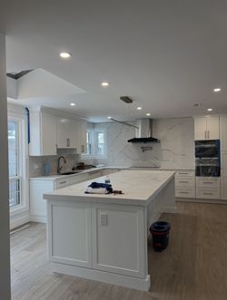 White Shaker Kitchen Cabinets