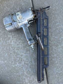 Hitachi . Nail gun