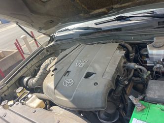 Toyota 4Runner  engine