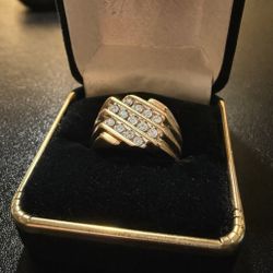 Men’s 10K 4.5 Gram Solid Gold Diamond Ring (0.5–0.75 ct) w/ Box And W/ Legible stamp of Purity 