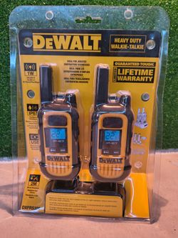 Brand New DeWALT 22-Channel Two Way Heavy Duty Radio Walkie Talkies DXFRS800
