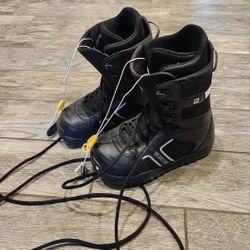 Burton Invader snowboard boots mens size 10