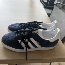 blue adidas gazelle - size 9.5