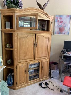 Oak tv cabinet