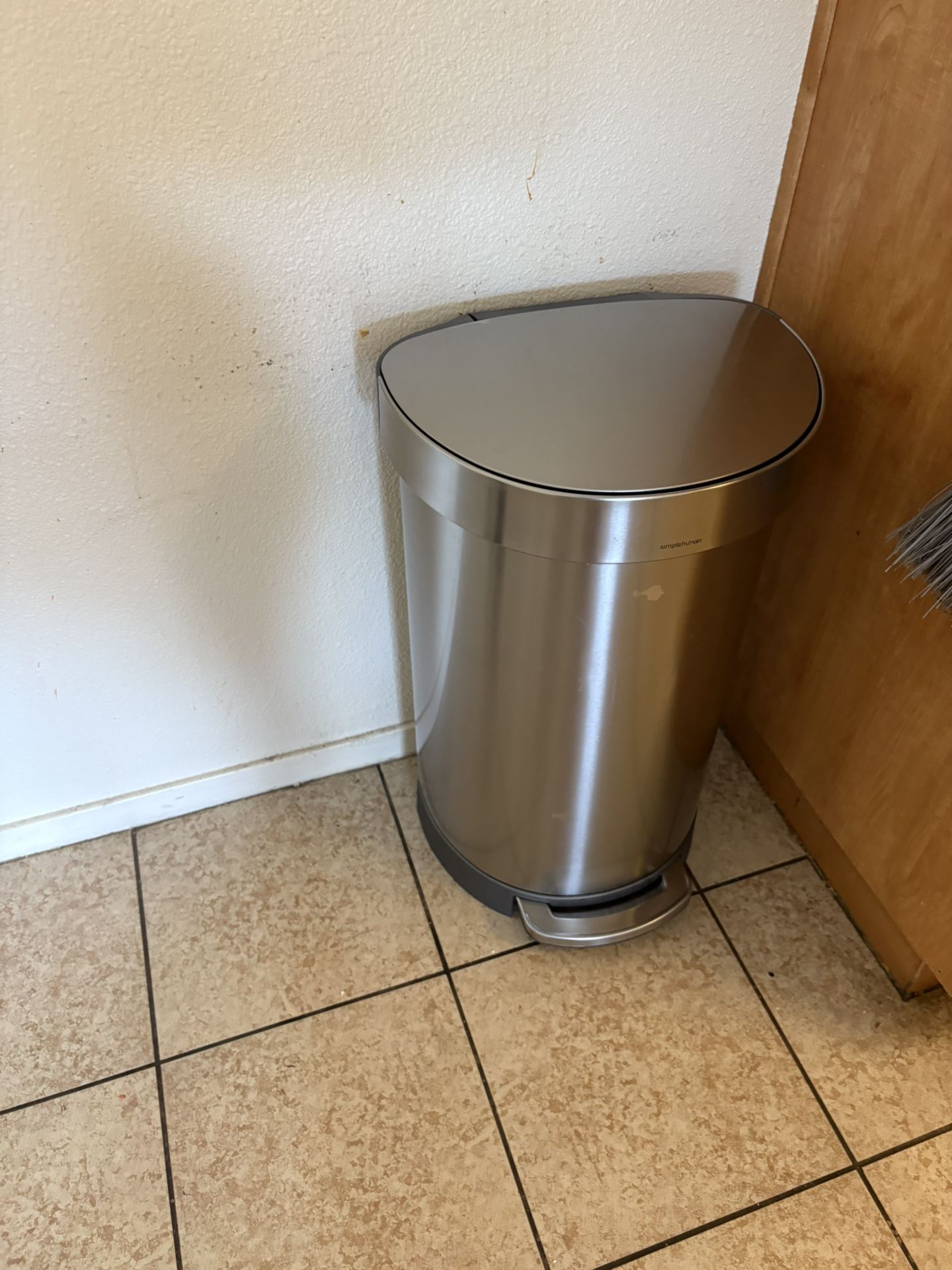 Stainless Steel Hands Free Trash Can