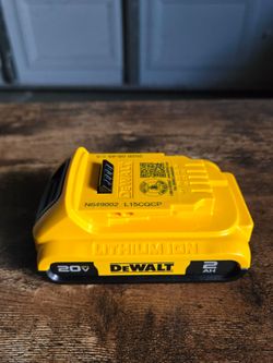 Dewalt battery 2ah (DCB203)