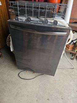 Frigidaire Stainless Steel Dishwasher – Works Great