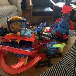 Hot Wheel City Bundle 