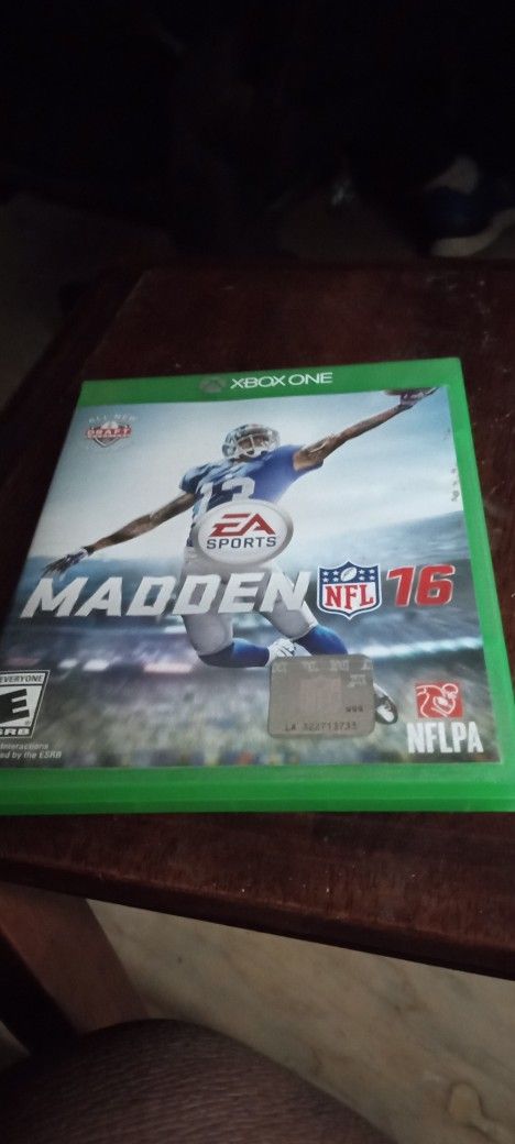 Madden NFL 16 Xbox One Replacement Video Game Case