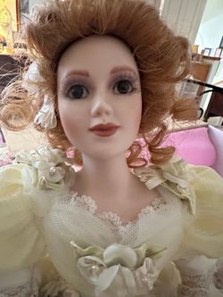 Franklin Mint doll by Maryse Nicole