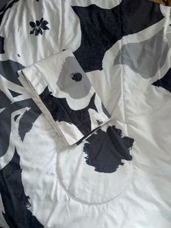 Reversible comforter