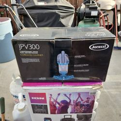 Pool Vacuum With  Pole