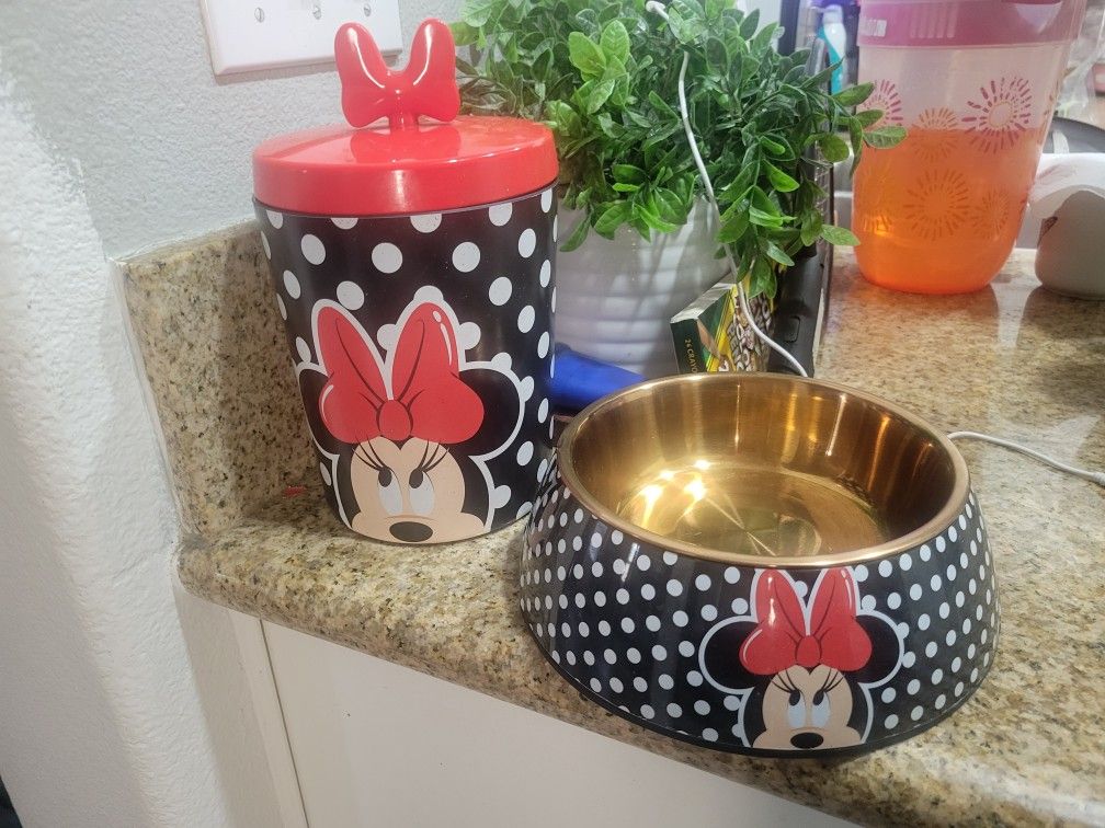 PET BOWL AND JAR FOR TREATS 