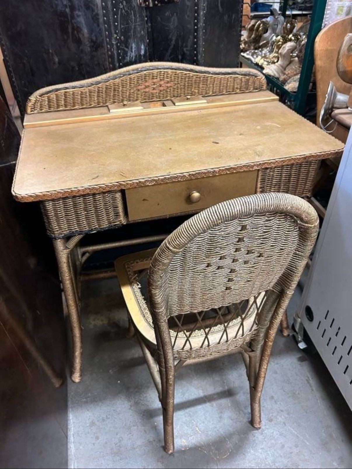 Wicker Vintage Vanity & Chair