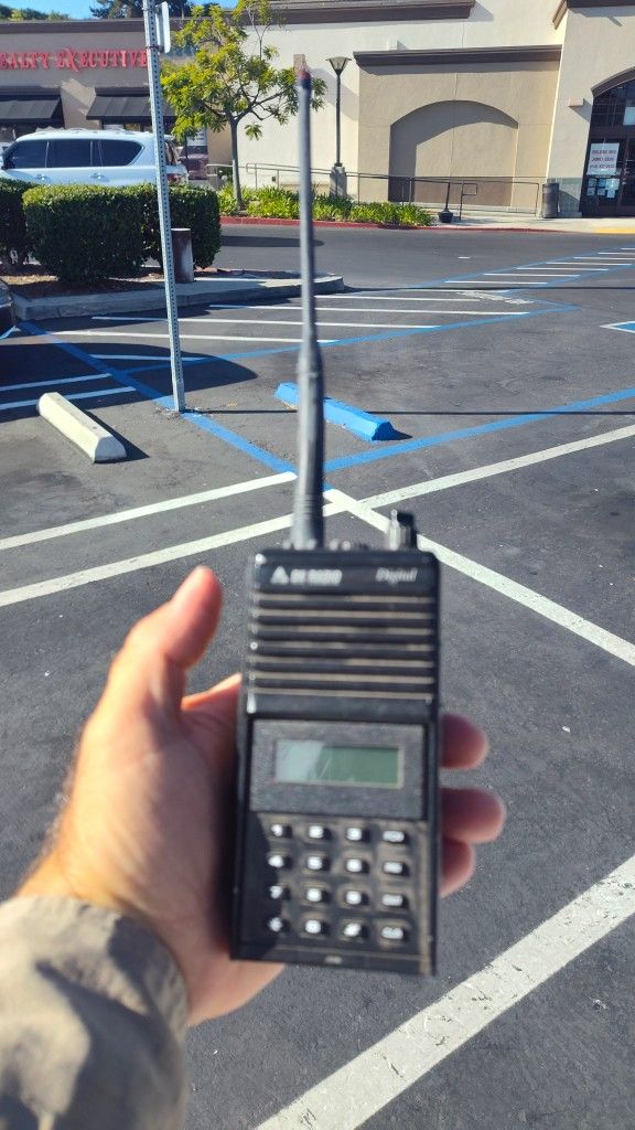 Bendix king BK HT Radio P25 DPHX5102x