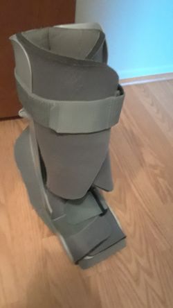 Surgery boot