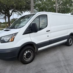 2017 Ford Transit