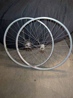 26" Aluminum Bike Wheels - Shimano SSW-700 Rims (Pair)