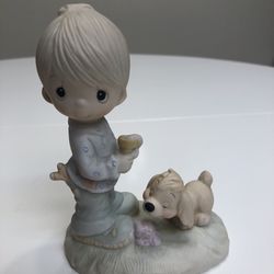 1976 Precious Moments Figurine “Praise The Lord Anyhow”