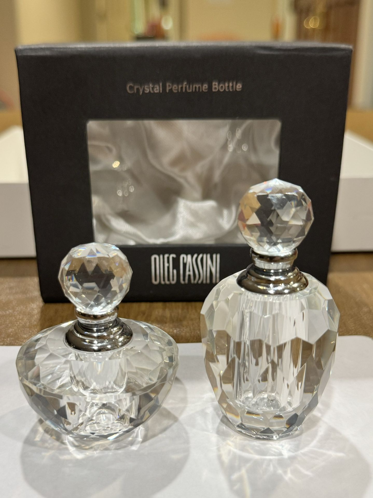 Oleg Cassini Signed Crystal Perfume Refillable Reusable Bottle Set! - New in Box