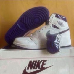 Nike Air Jordan 1 High OG Court Purple Womens Size 9 Brand New 