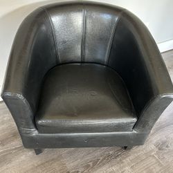 Black Chair 