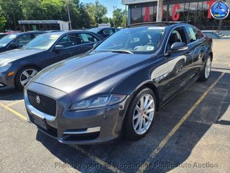 2016 Jaguar XJ