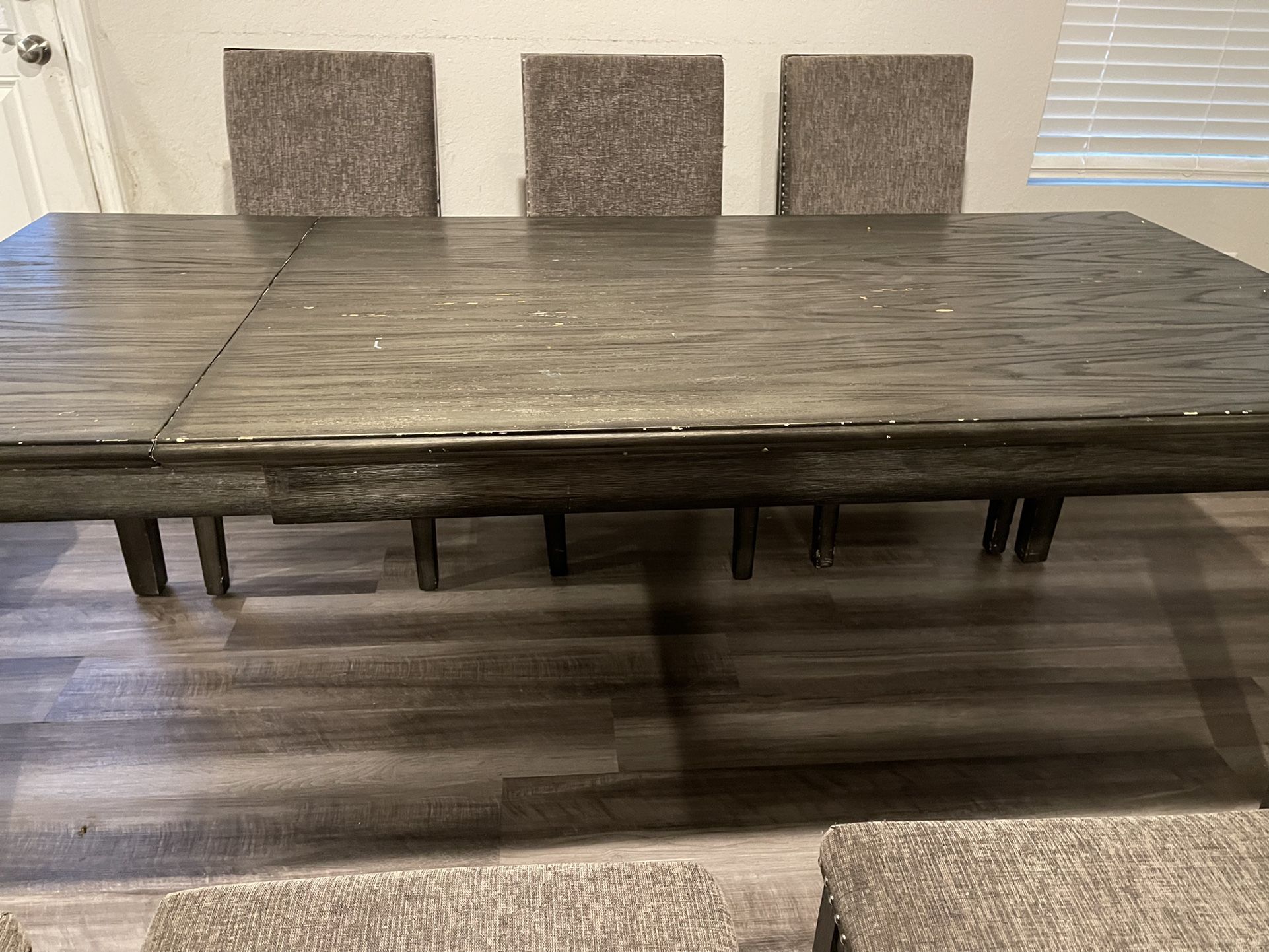 DINING TABLE SET