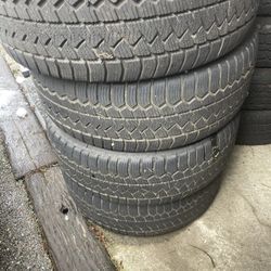 4 used 255/60R18 good year tires 