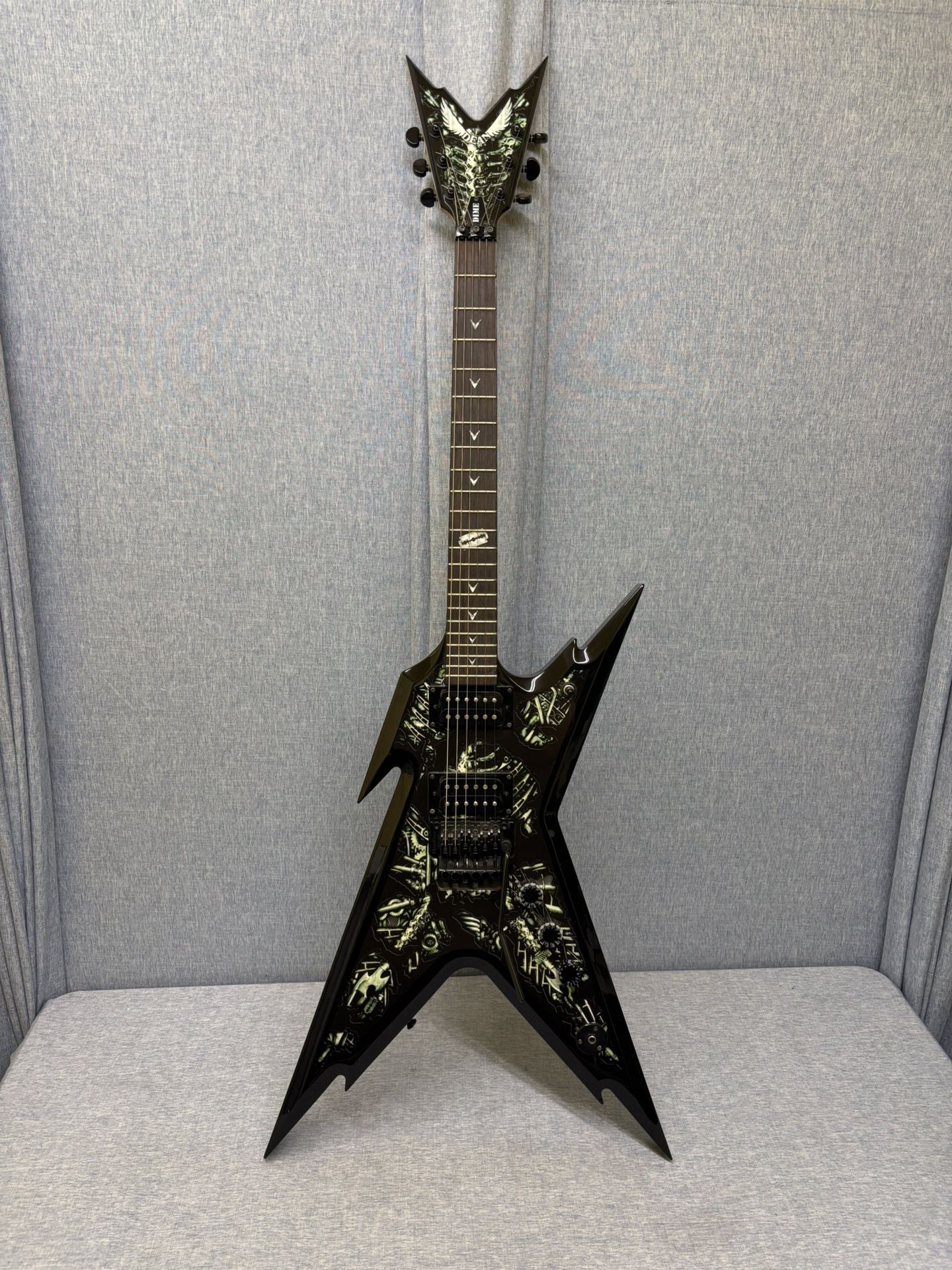 Dean Dimebag BioMechanical Razorback Electric Guitar W Case