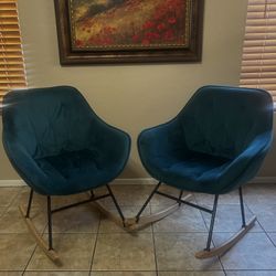 Modern Velvet Rocking Chairs – Set of 2 