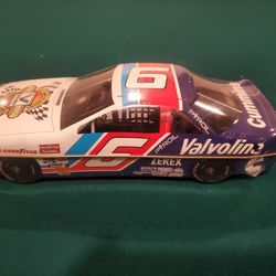 NASCAR Mark Martin car tin 