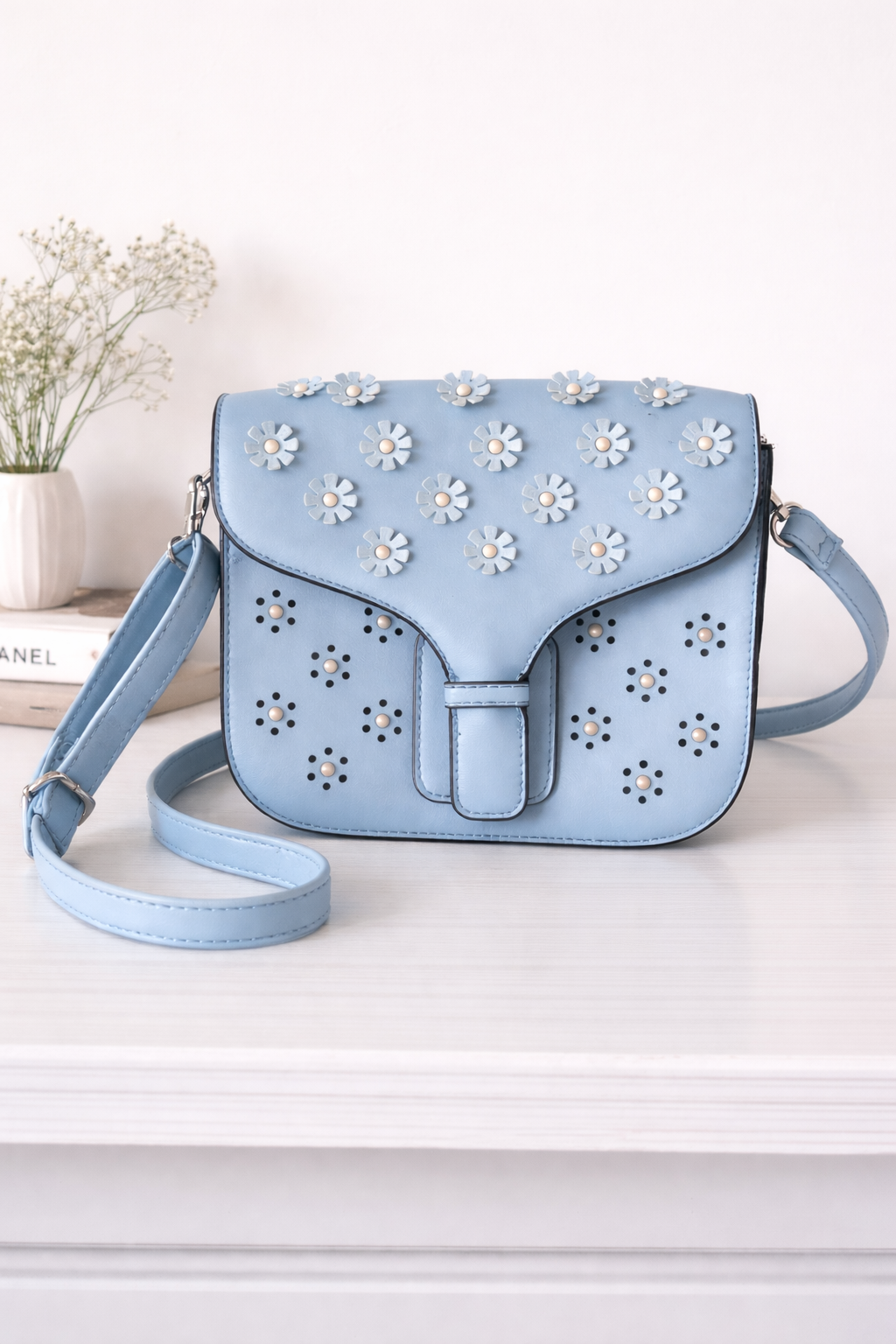 Light Blue Floral Crossbody Bag – Like New
