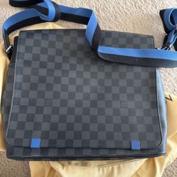 Louis Vuitton messenger bag