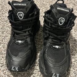 Balenciaga Runners Size 43
