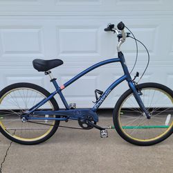 ALUMINUM ELECTRA TOWNIE  cruiser bike. 3 speed. 26 tires. Everything works.