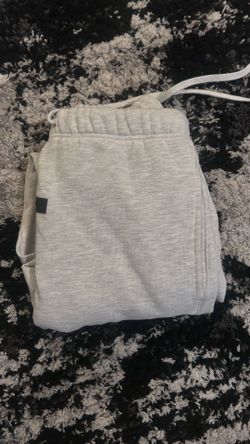 ESSENTIALS LIGHT OATMEAL SWEATS