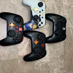 Nintendo Switch Controllers