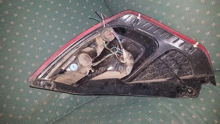 2013 ford fiesta brake lamp