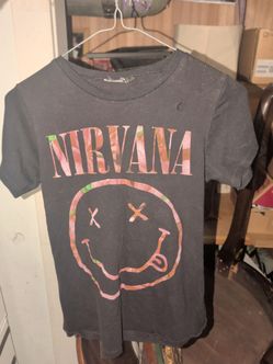 Vintage small nirvana tee